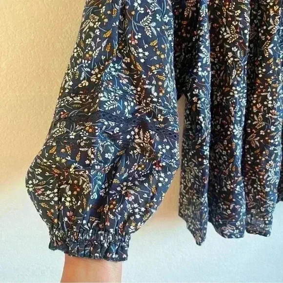 A.N.A (A New Approach) Rowan Ditsy Floral Navy Balloon Sleeves Blouse 2X NWT - Picture 4 of 11